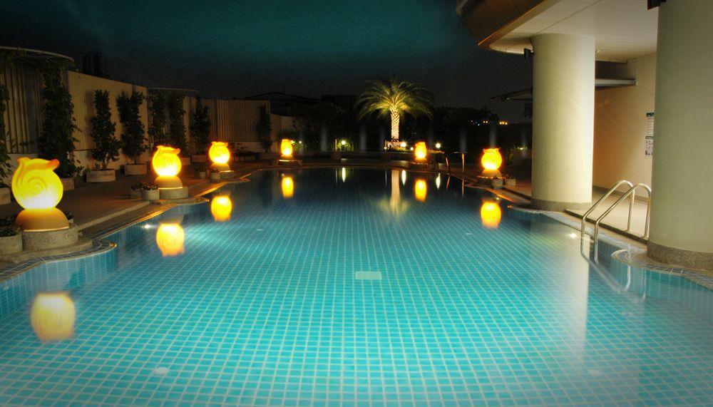 Viva Garden Serviced Residence Bangkok Ngoại thất bức ảnh